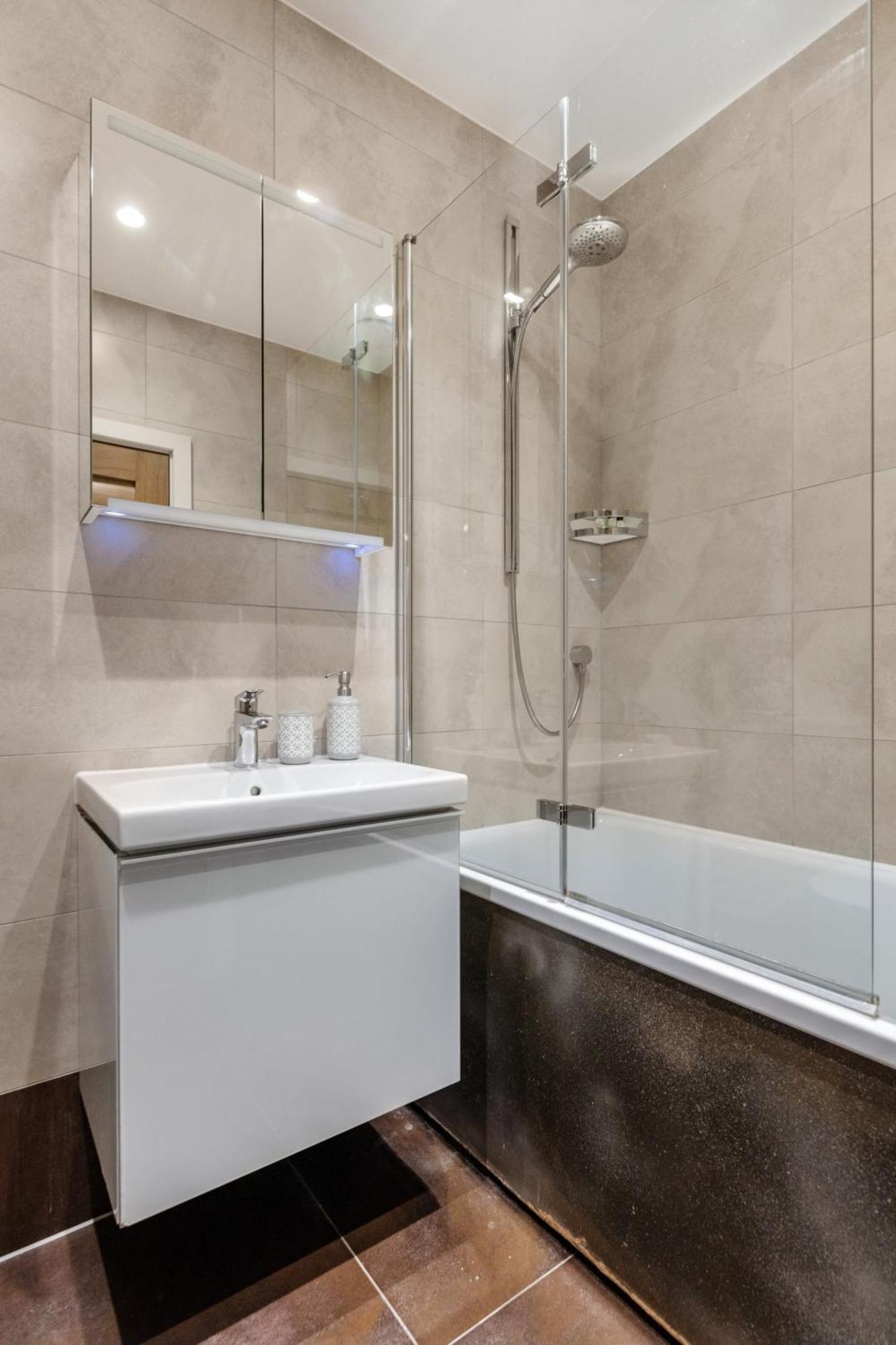 2Br In Soho - Charlotte Street - Cityapartmentstay Londra Dış mekan fotoğraf
