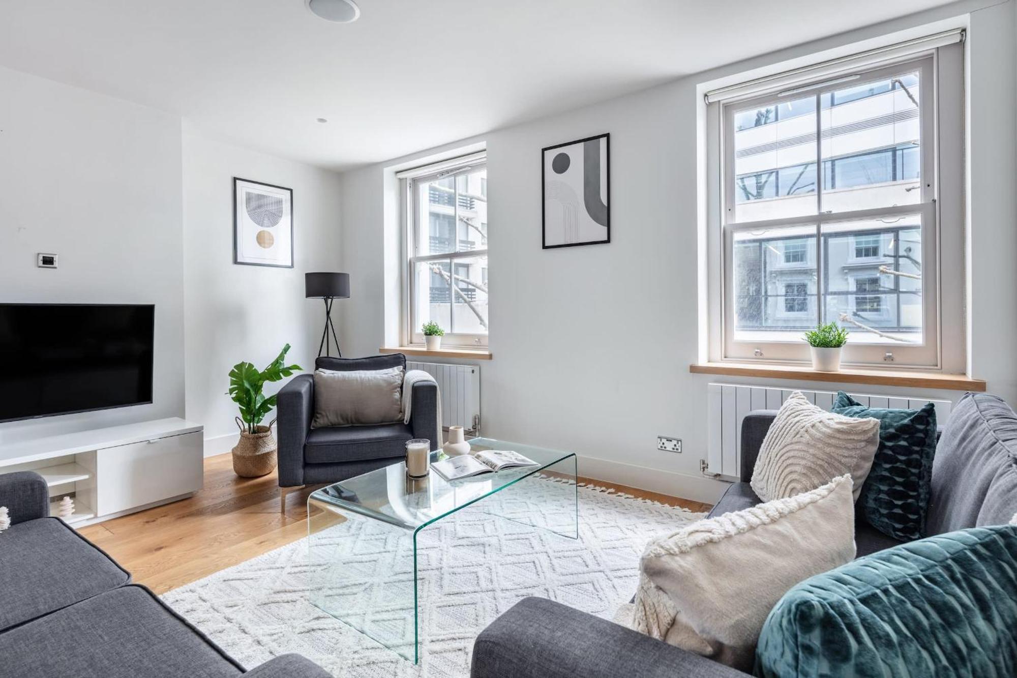 2Br In Soho - Charlotte Street - Cityapartmentstay Londra Dış mekan fotoğraf